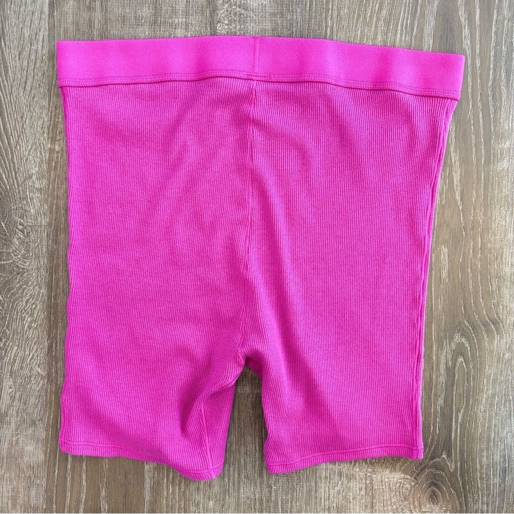 Skims Cotton Rib Boxers Raspberry Medium - Picture 7 of 9